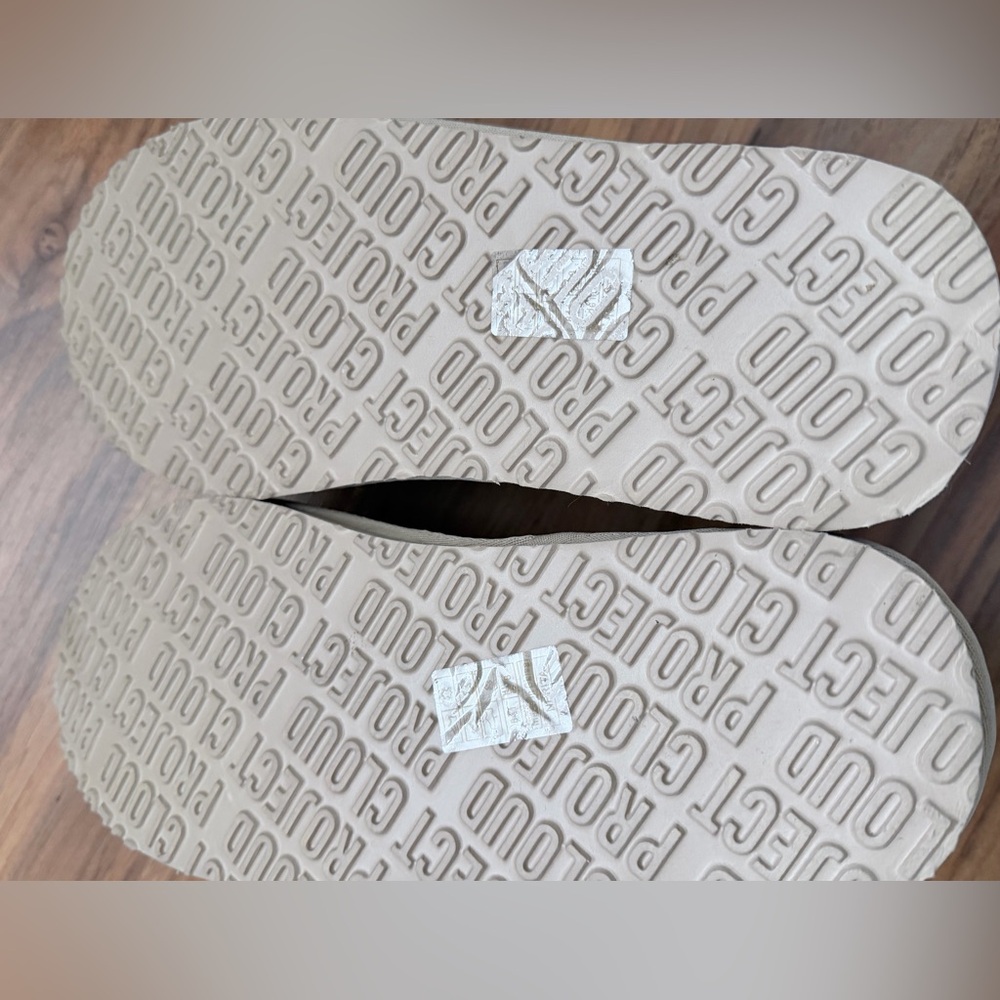 Project Cloud Slides - image 3